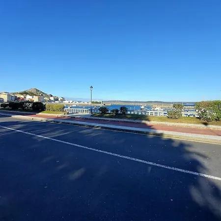 Piso Con Vistas Al Mar En شقة
