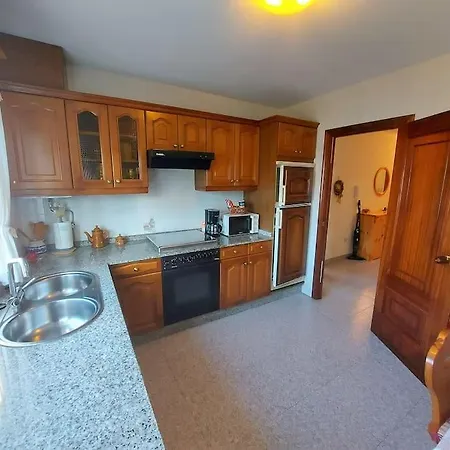 Piso Con Vistas Al Mar En شقة *